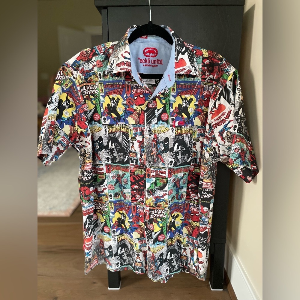 Ecko Unlimited Vintage Y2K Men's Comic Marvel Shirt, medium